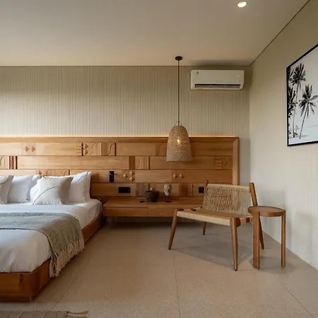 Mira Hotel&Recovery