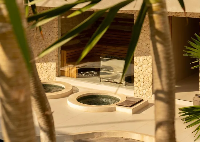 Mira & Recovery - Sauna & Ice Bath Hotel 4*
